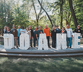 Doane University Alumni Gathering Outdoor Group Photo